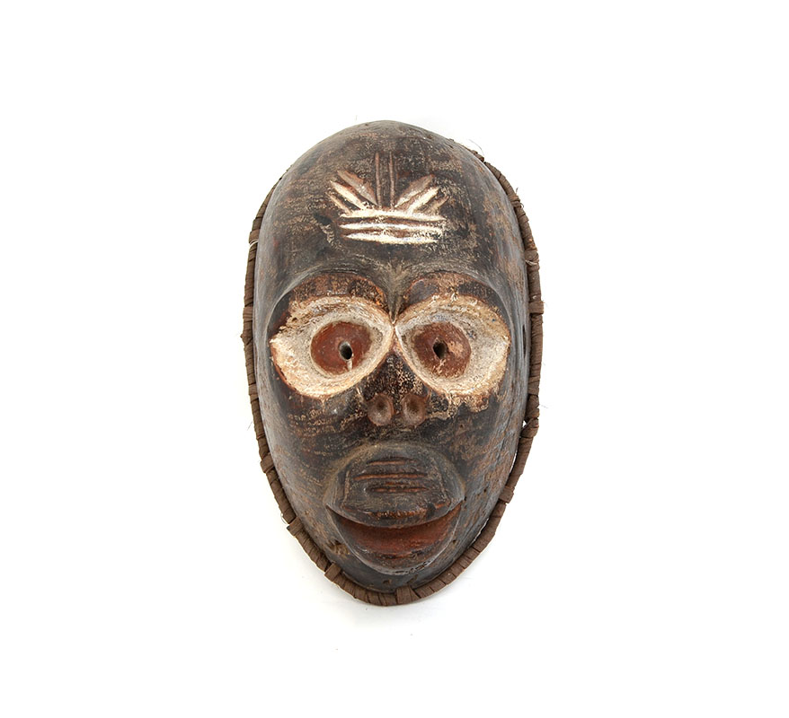 Appraisal: BAULE IVORY COAST CARVED MONKEY MASK Carved wood with white