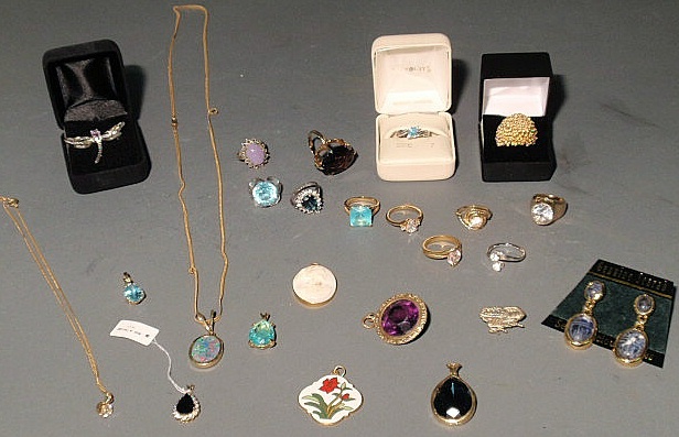 Appraisal: Group of ladies jewelry some k gold and with semi-precious