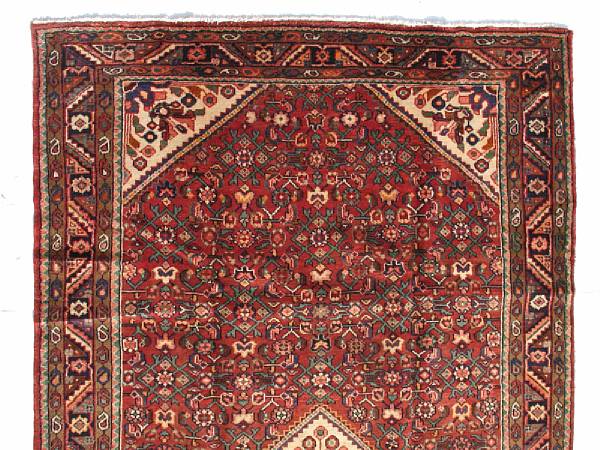 Appraisal: A Hamadan rug size approximately ft in x ft in