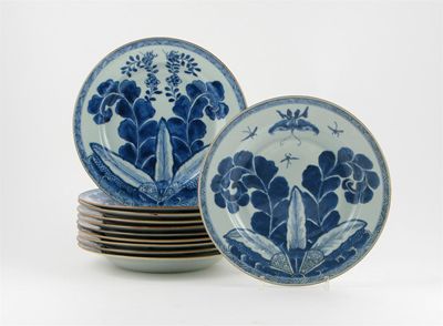 Appraisal: Eleven similar Chinese blue and white tobacco leaf plates painted