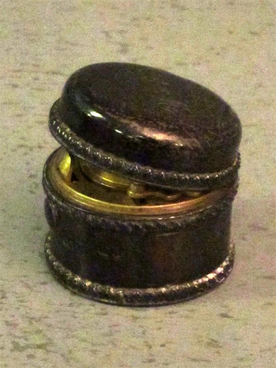 Appraisal: Edward VII silver travelling inkwell with gadrooned decoration button release