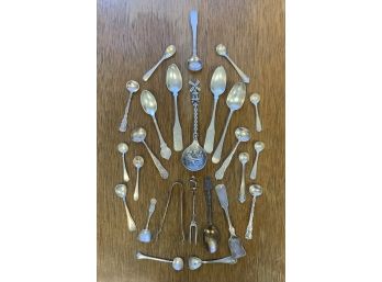 Appraisal: An assembled lot of twenty five diminutive sterling silver flatware