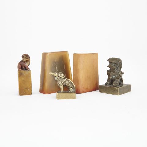 Appraisal: Five Chinese Seals th th centuries in hardstone horn wood