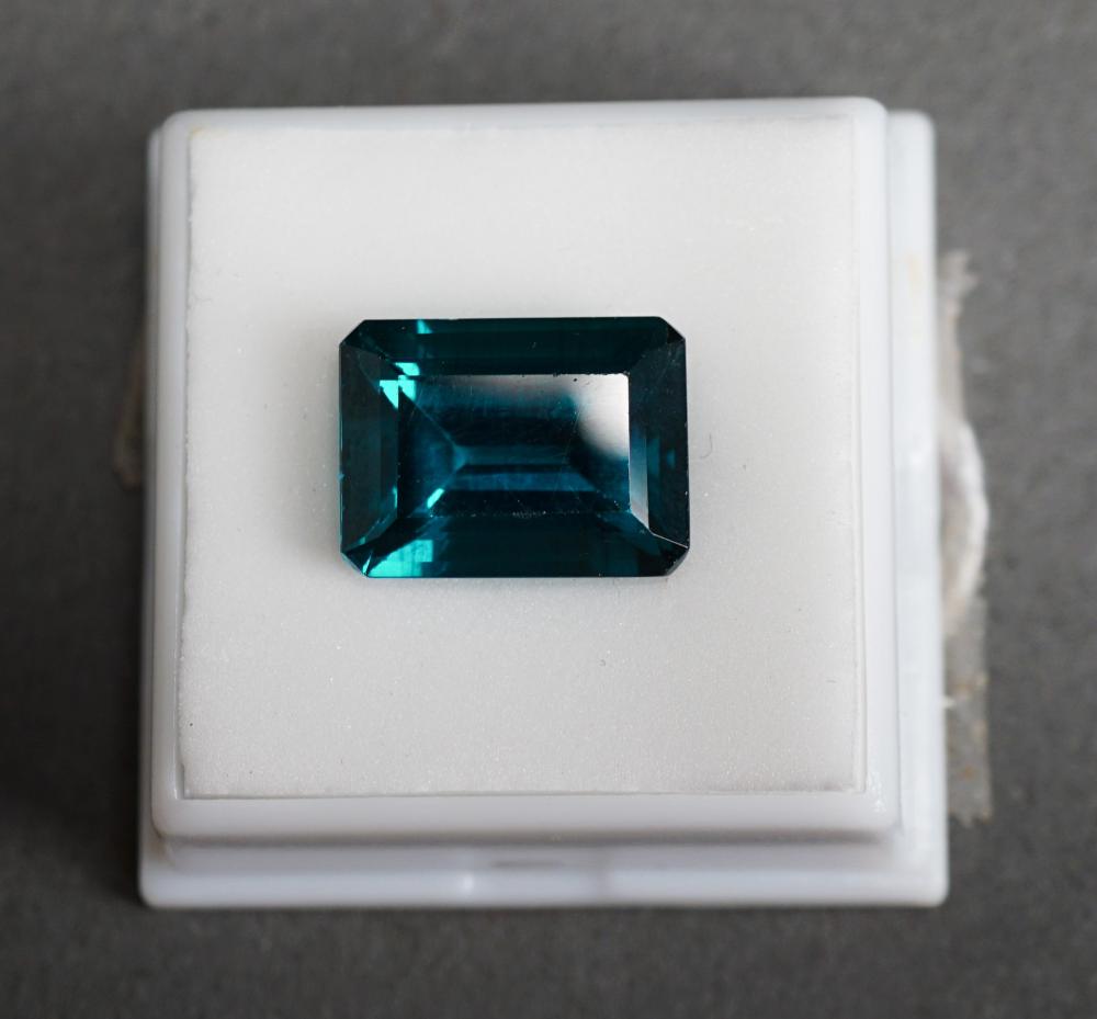 Appraisal: Unmounted -Carat Emerald Cut Apatite