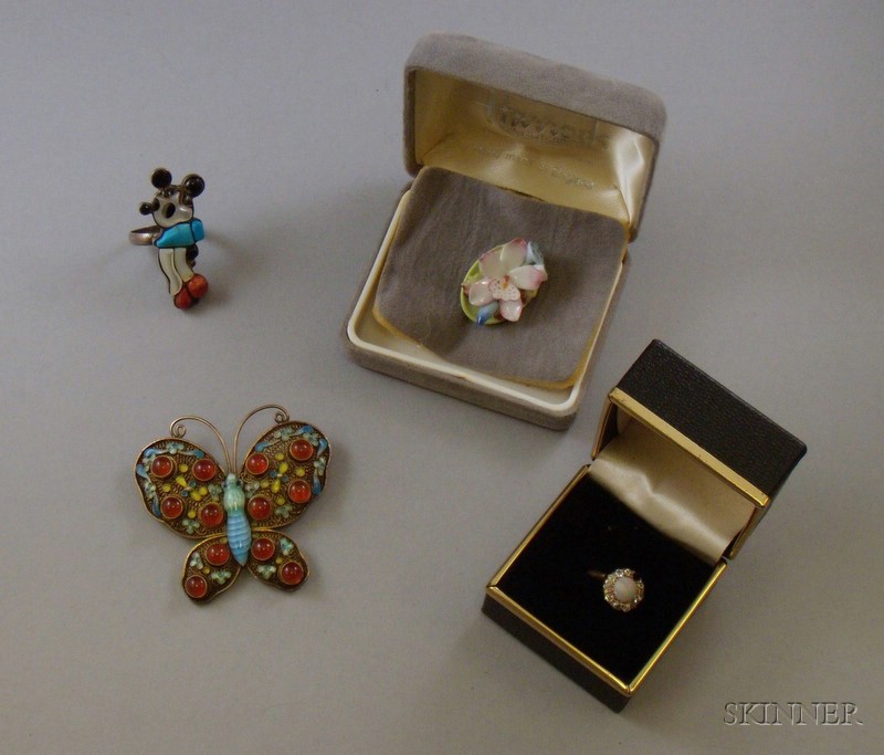 Appraisal: Small Group of Estate Jewelry including a gold diamond and