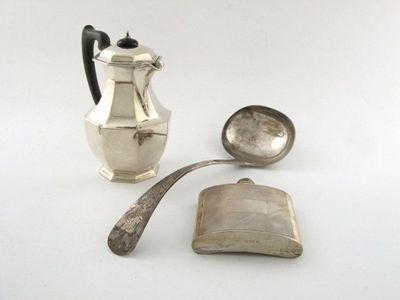 Appraisal: A mixed lot including a modern hot water pot by