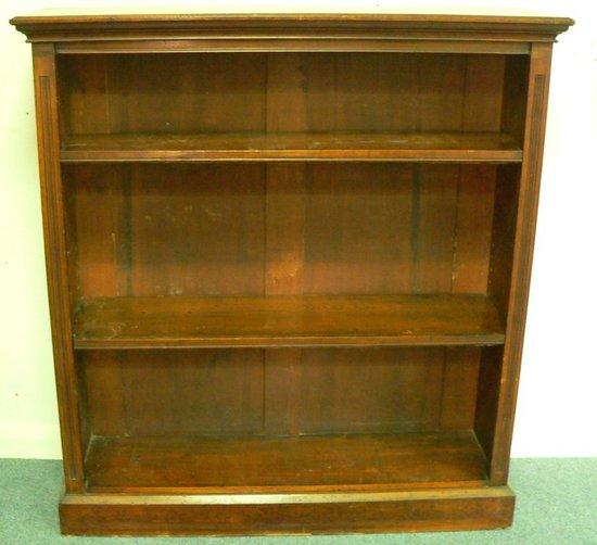 Appraisal: A mahogany open bookcase circa the rectangular top above adjustable