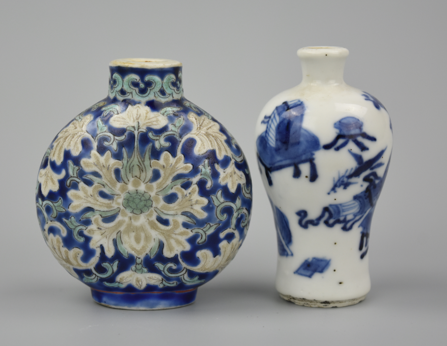 Appraisal: CHINESE SNUFF BOTTLES B W FLORAL DECOR TH C Two