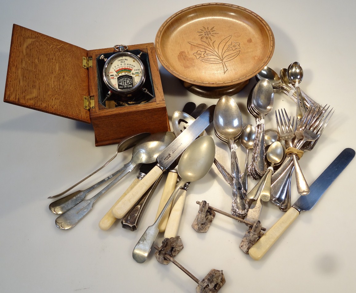 Appraisal: Various bygones collectables etc to include various flatware silver plated