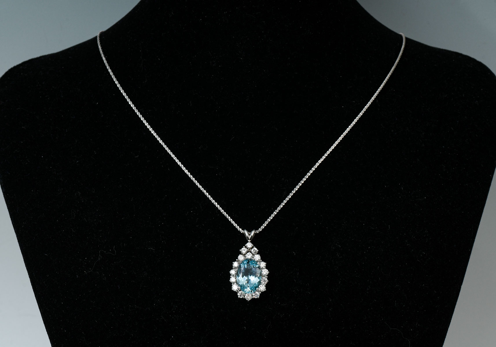 Appraisal: K CT AQUAMARINE DIAMOND PENDANT WITH K CHAIN CT oval