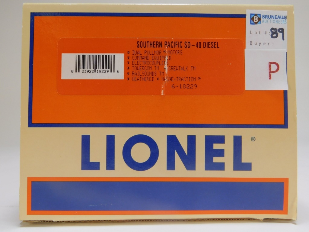 Appraisal: LIONEL SOUTHERN PACIFIC SD- DIESEL ENGINE TRAIN Item no -