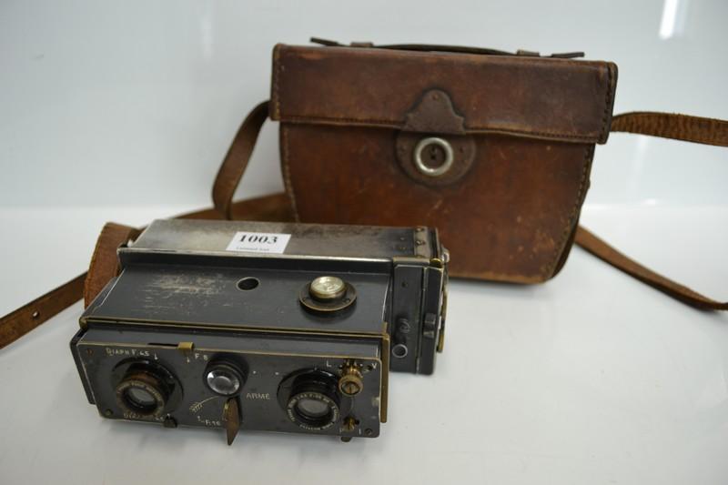 Appraisal: EARLY TH CENTURY CASED VERASCOPE STEREO CAMERA