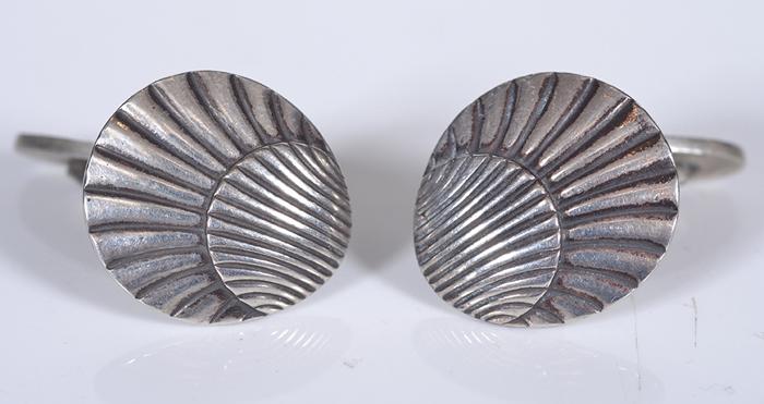 Appraisal: A PAIR OF CUFFLINKS BY GEORG JENSEN