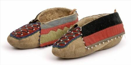 Appraisal: PAIR OF KICKAPOO MOCCASINS x in See Pleasing The Spirits