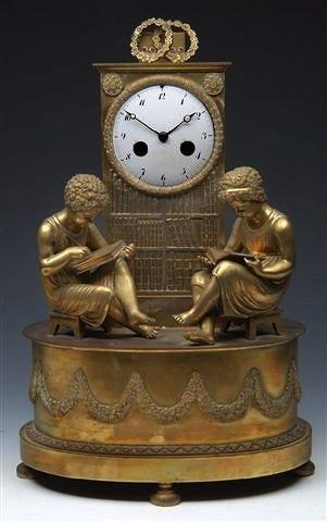 Appraisal: AN EARLY TH CENTURY FRENCH ORMOLU MANTEL CLOCK in the