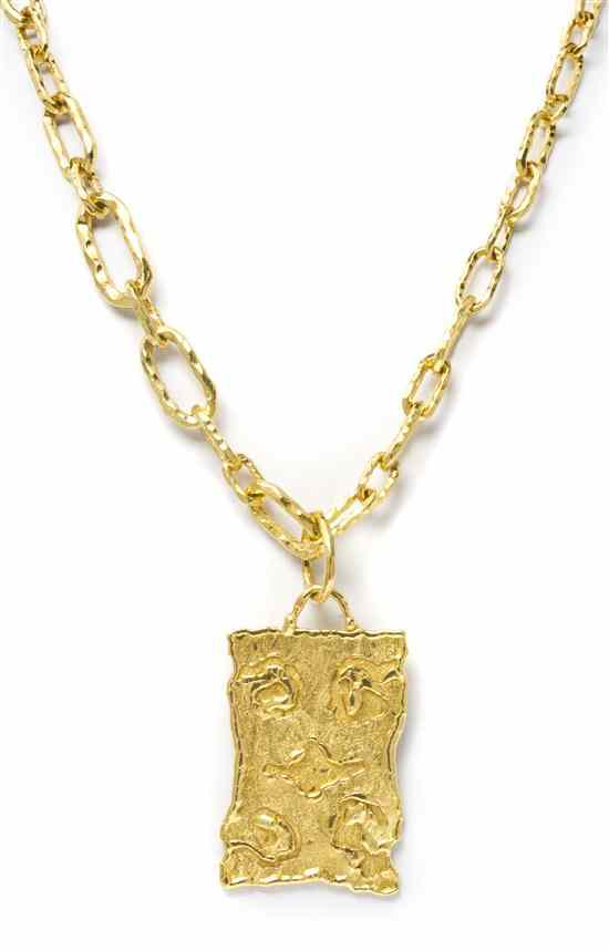 Appraisal: A Karat Yellow Gold Necklace consisting of a hammered texture