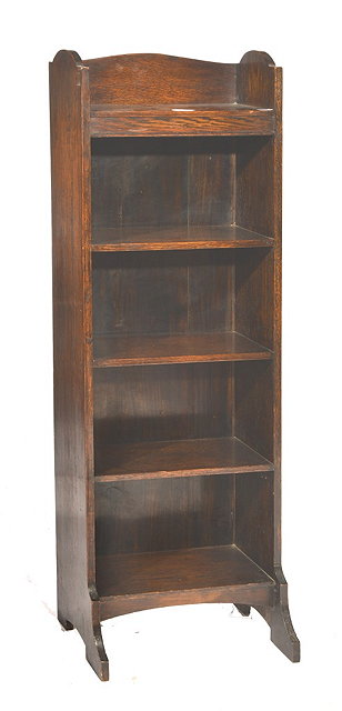 Appraisal: A HEAL'S FIVE TIER OPEN BOOKCASE standing on shaped legs