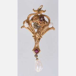 Appraisal: An Art Nouveau Style kt Yellow Gold Garnet and Cultured