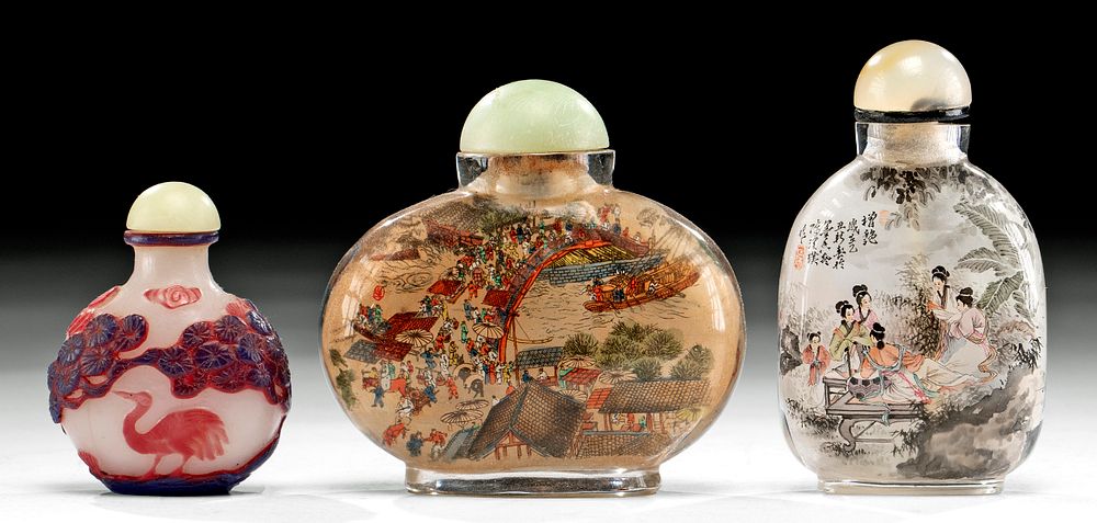 Appraisal: Lot of Chinese Qing Dynasty Glass Snuff Bottles East Asia