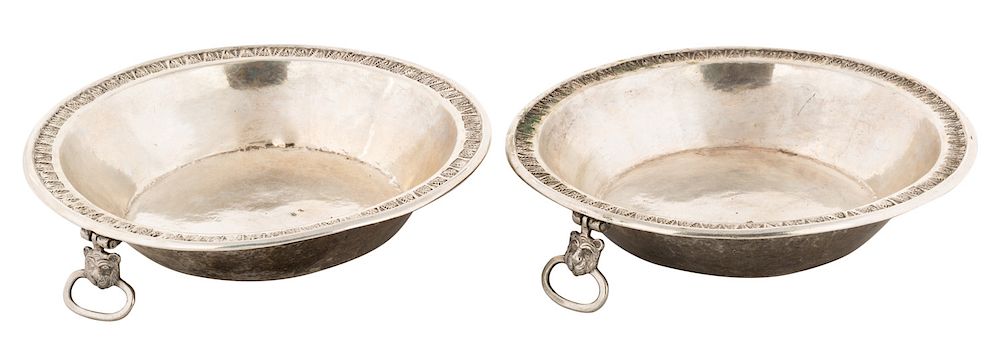 Appraisal: A PAIR OF SILVER BOWLS A PAIR OF SILVER BOWLS