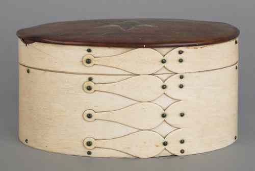 Appraisal: New England oval pan bone ditty box early mid th