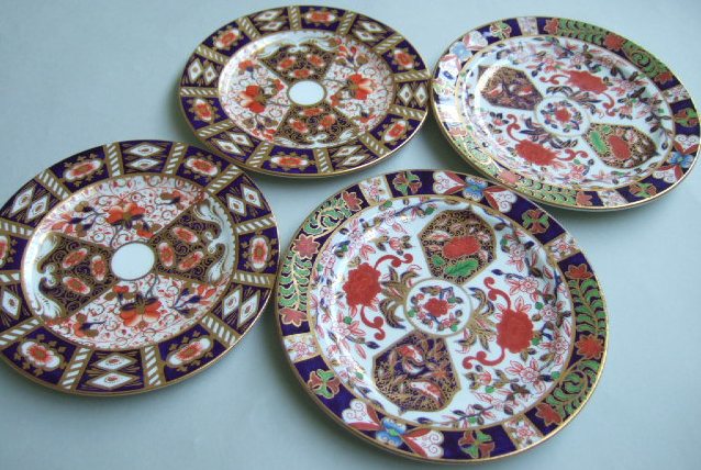 Appraisal: A pair of Royal Crown Derby Imari and gilt side