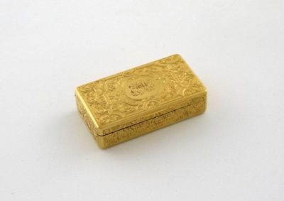 Appraisal: A Victorian carat gold snuff box rectangular form the sides