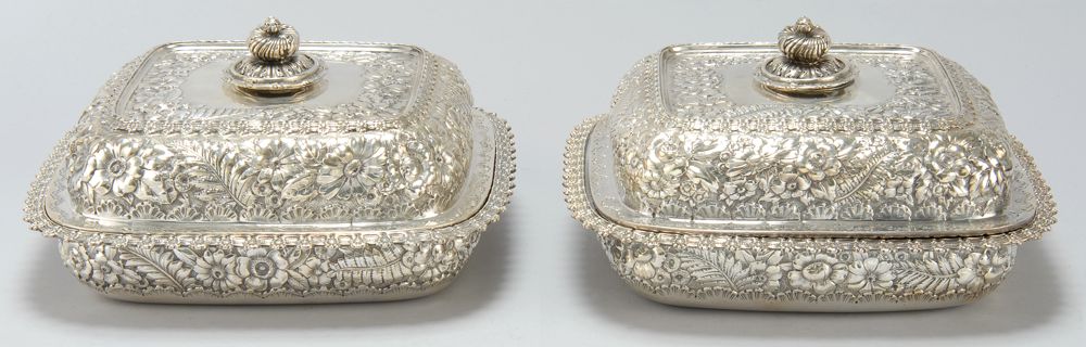 Appraisal: PAIR OF STERLING SILVER COVERED VEGETABLE DISHES By Tiffany in