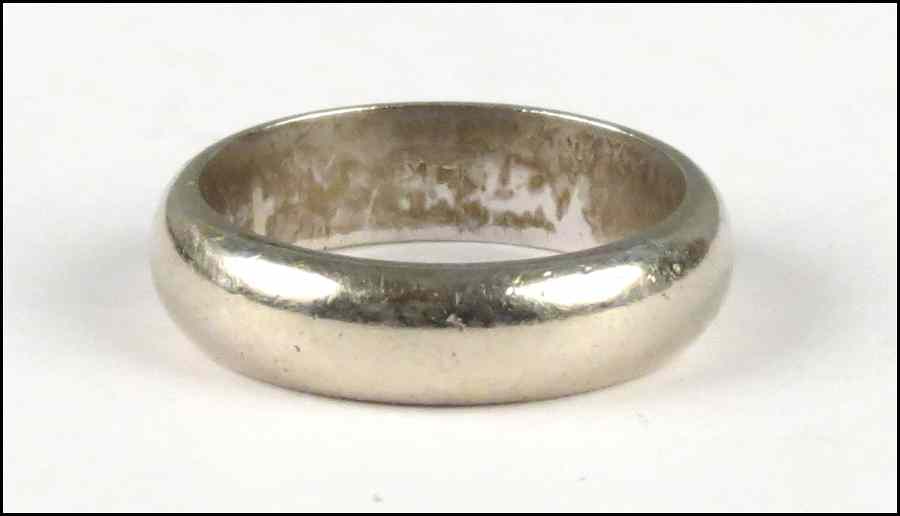 Appraisal: KARAT WHITE GOLD BAND grams Condition No Specific Condition Recorded