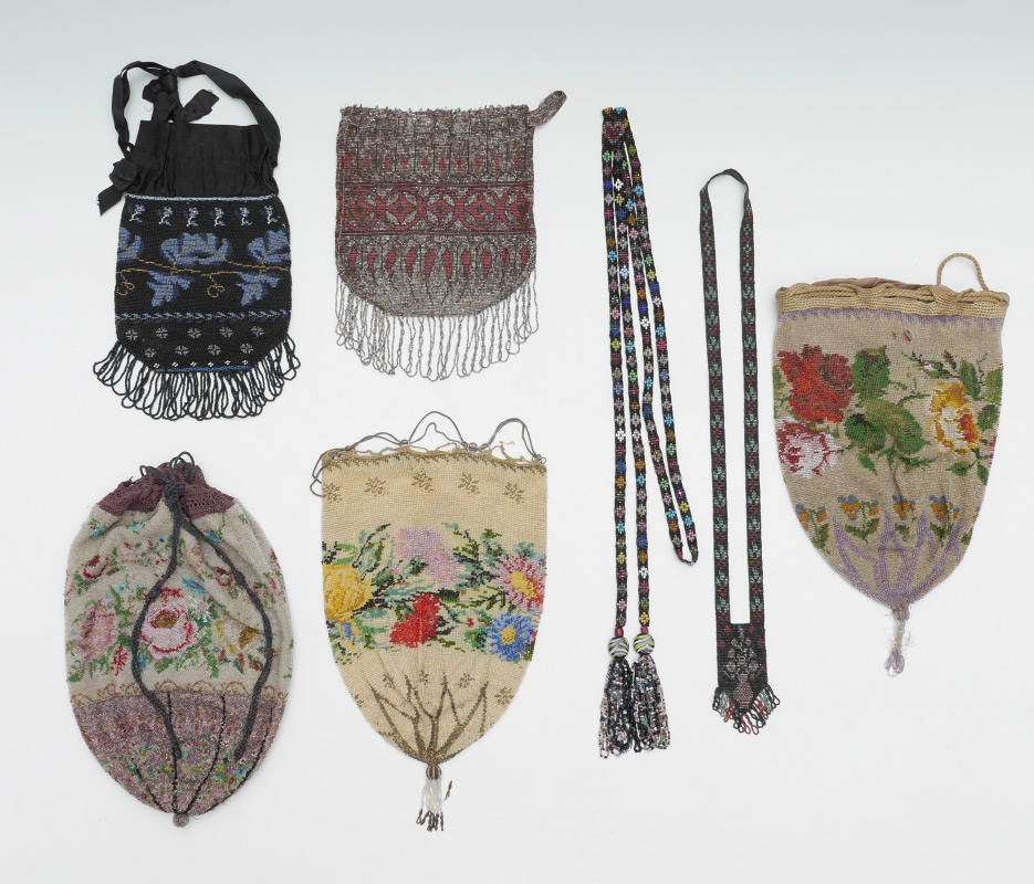 Appraisal: ANTIQUE BEADWORK AND PURSES Estate group ot beadwork to include