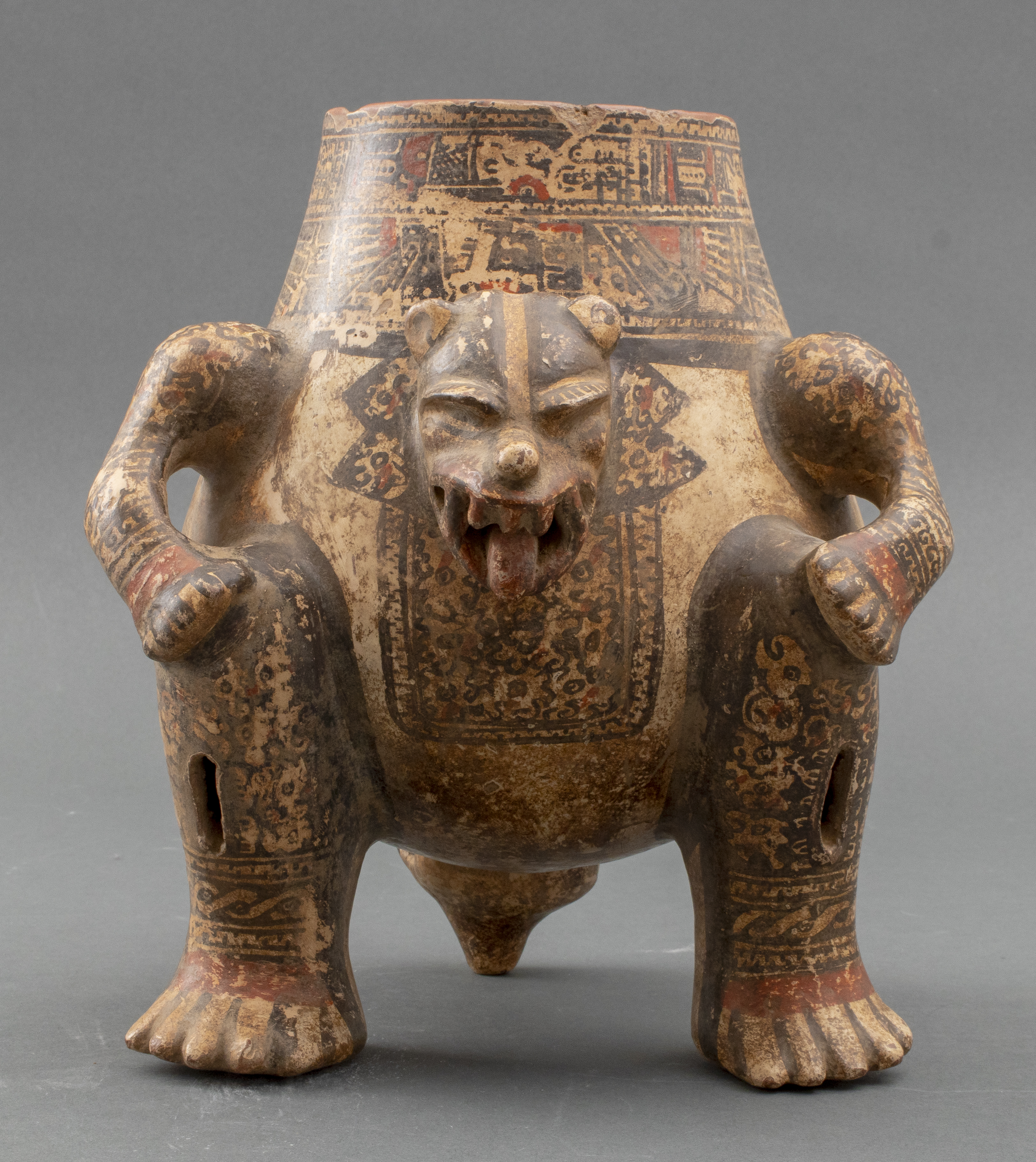 Appraisal: PRE-COLUMBIAN CERAMIC JAGUAR EFFIGY VESSEL Pre Columbian Costa Rican Kingdom