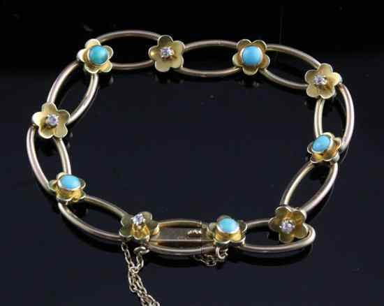 Appraisal: An Edwardian ct gold turquoise and diamond bracelet with flowerhead