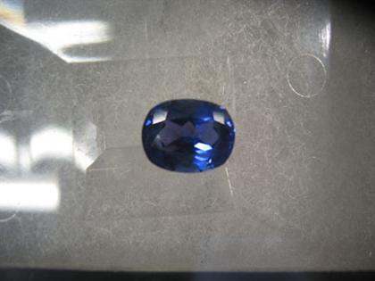 Appraisal: Unmounted tanzanite stoneAccompanied by Gem Trade Laboratory Certificate no total