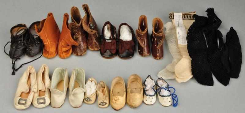 Appraisal: Lot of Pairs of Antique Doll Shoes Description Brown fashion