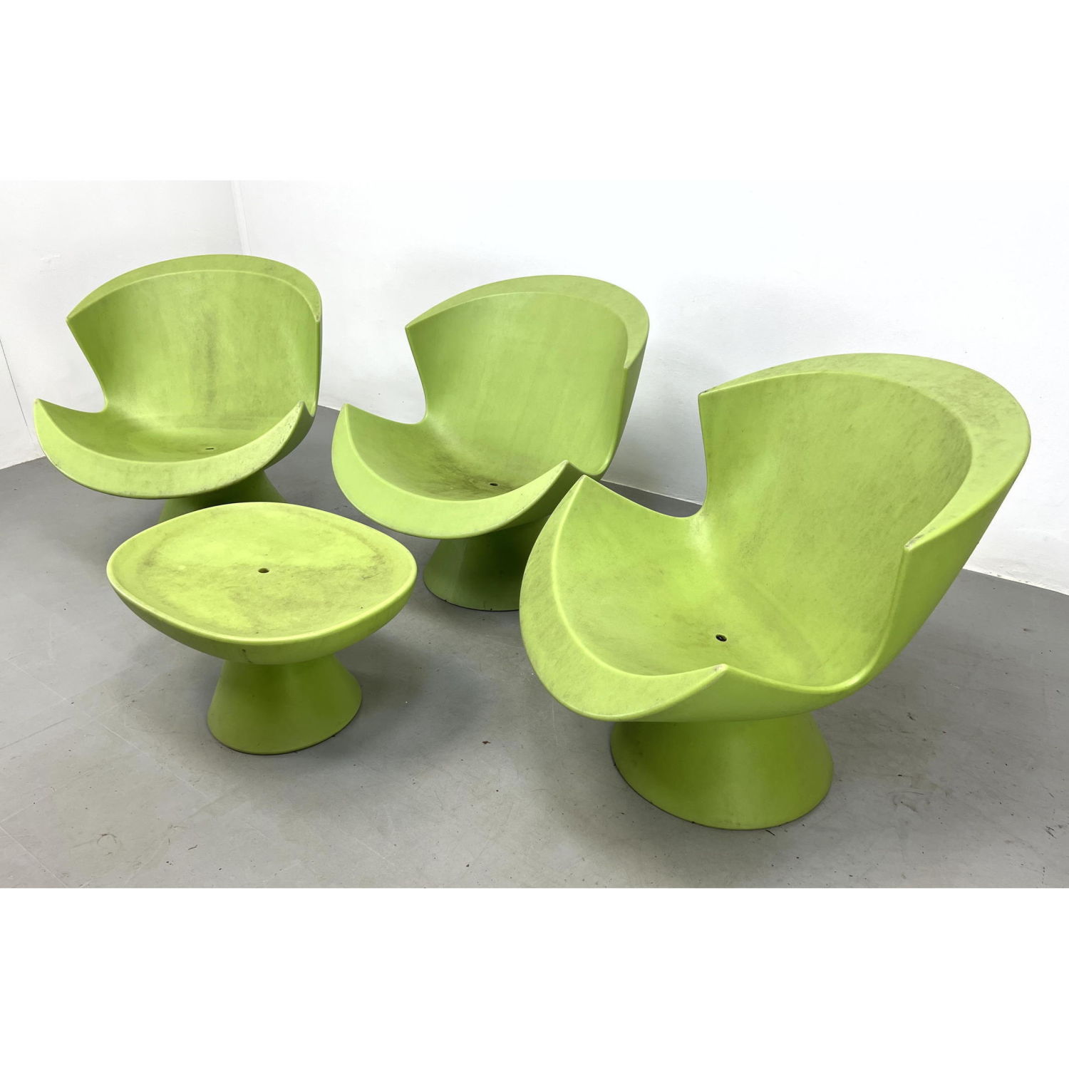 Appraisal: pcs Green Plastic Patio Outdoor Furniture Lounge Chairs and a