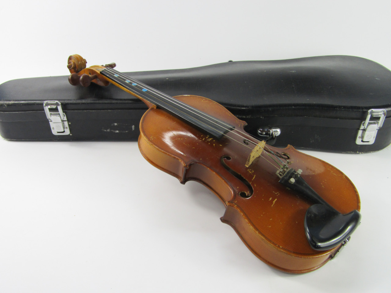 Appraisal: A Chinese Lark violin with bow cased