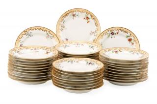 Appraisal: Set of Old Paris Porcelain Dinner Plates C French late