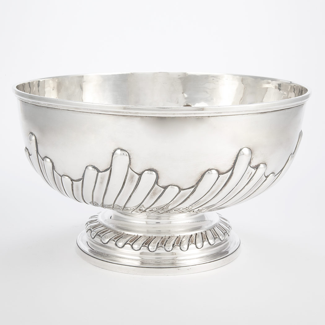 Appraisal: George III Silver Bowl Maker's mark rubbed London circa -