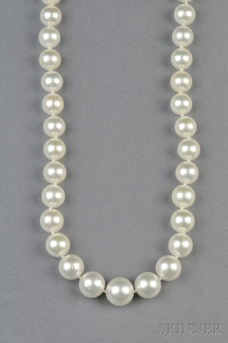 Appraisal: South Sea Pearl Necklace composed of thirty-three pearls graduating in