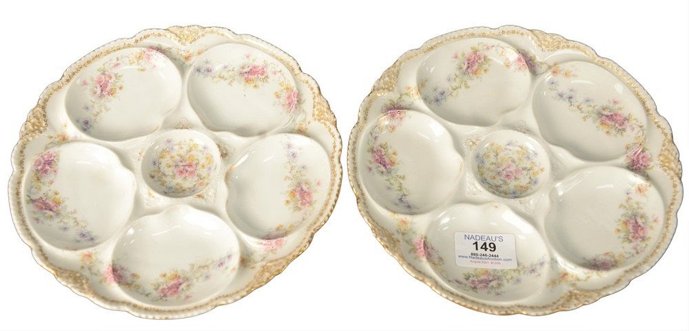 Appraisal: Six Theodore Haviland Limoges Baltimore Oyster Plates having gilt rim