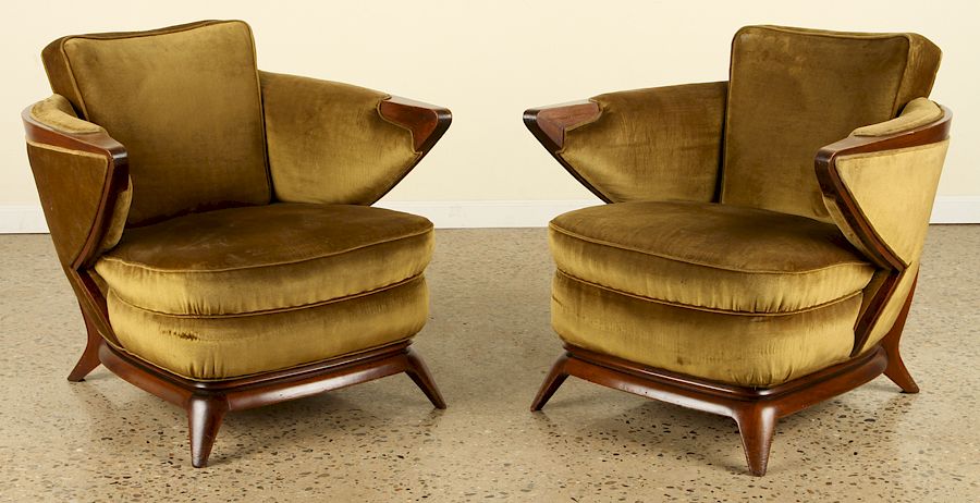 Appraisal: PAIR ITALIAN MAHOGANY WRAPAROUND CLUB CHAIRS A pair of Italian