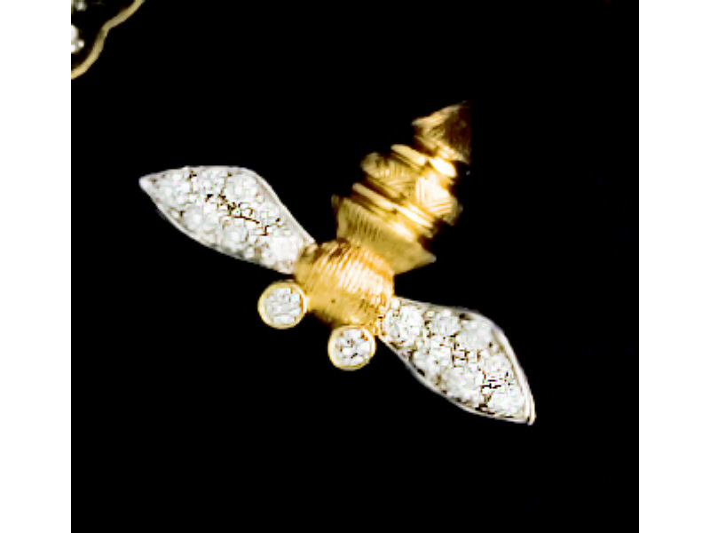 Appraisal: DIAMOND BEE PIN k yellow gold bee design with platinum