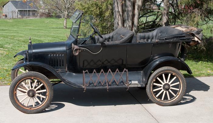 Appraisal: FORD MODEL T TOURING SEDAN Vehicle E The wooden firewall