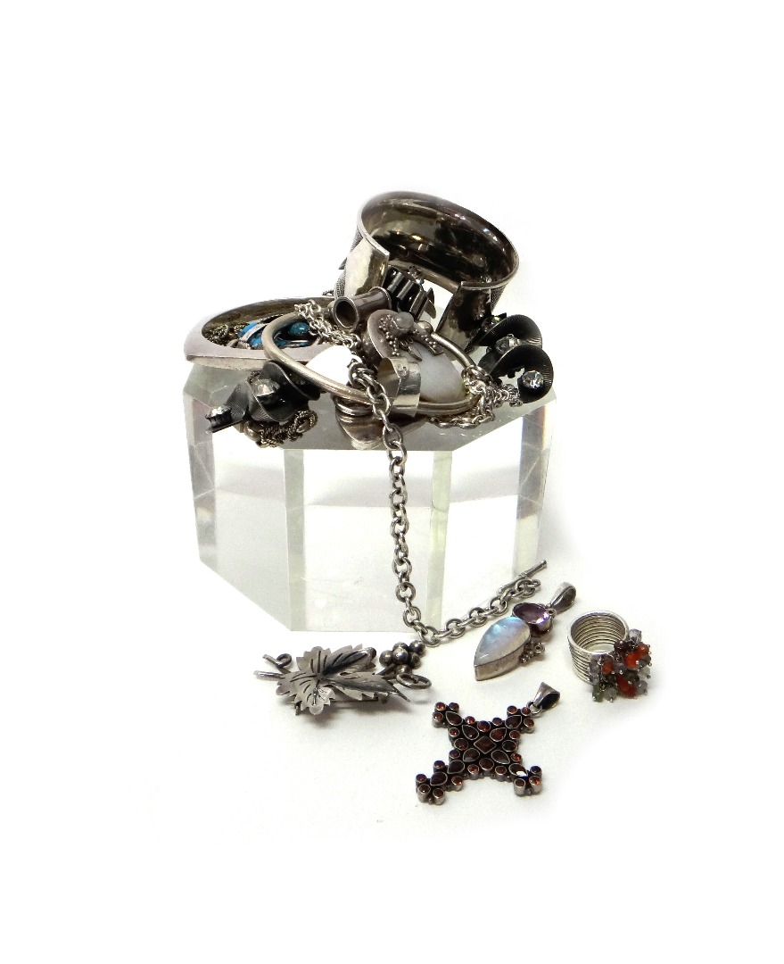 Appraisal: A collection of mostly silver jewellery comprising three necklaces and