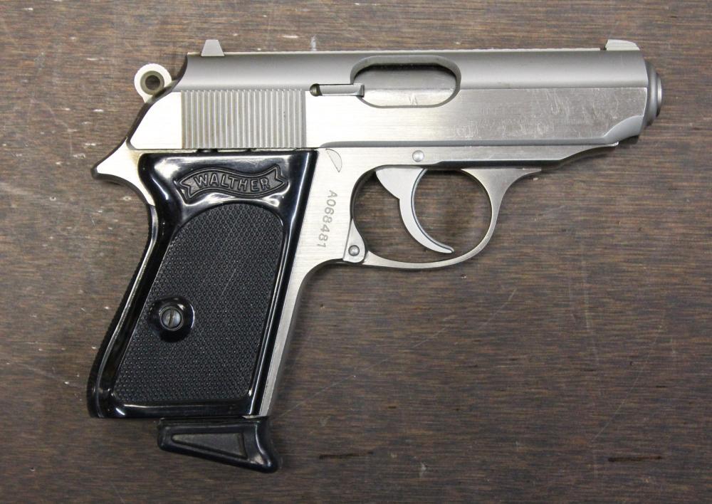 Appraisal: WALTHER PPK DOUBLE ACTION SEMI AUTOMATIC PISTOL ACP caliber barrel