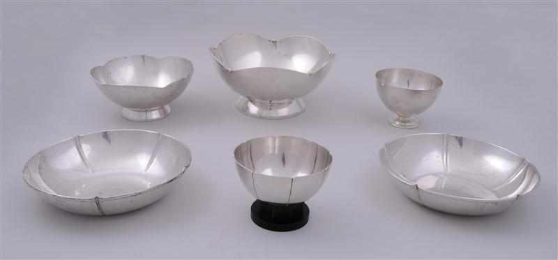 Appraisal: SIX AMERICAN SILVER BOWLS Comprising a Randahl pentafoil bowl with