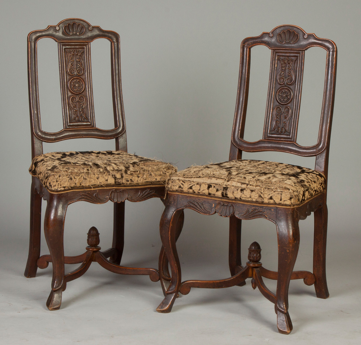 Appraisal: Pair of Carved Oak Side Chairs Late th Early th