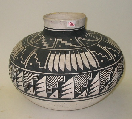 Appraisal: R YAZZIE ACOMA PUEBLO NATIVE AMERICAN POTTERY OLLA black on