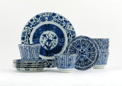 Appraisal: A Chinese blue and white plate Kangxi - together with