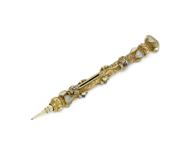 Appraisal: A th century gold and hardstone propelling pencil unmarkedThe gold